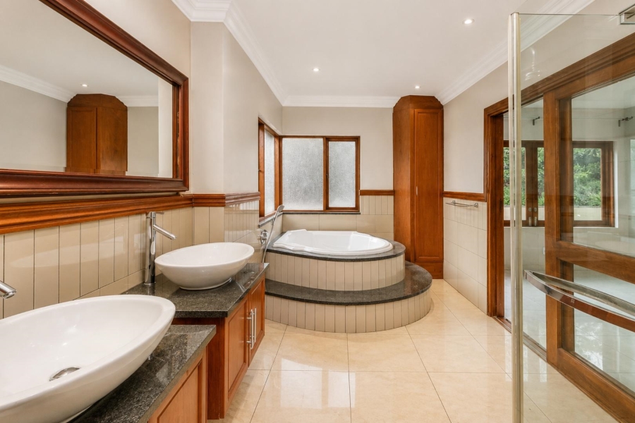 5 Bedroom Property for Sale in Xanadu Eco Park North West